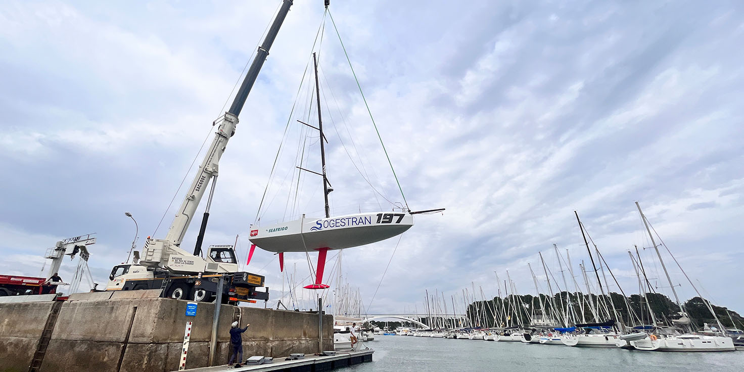 Mise à l’eau du Class40 Seafrigo-Sogestran le 20 juin 2023 à La Trinité-sur-mer