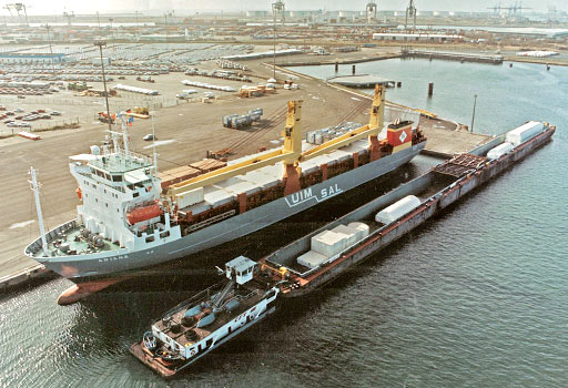 First transport of Ariane IV rockets